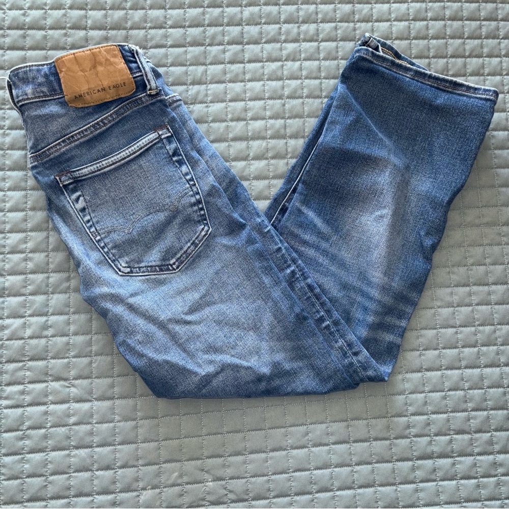 American Eagle Jeans Young Mens Airflex+ Original Bootcut Size 26X28 - (J3025A)